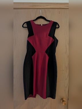 BCBGMaxAzria Black and Wine Colorblock Sheath Dress